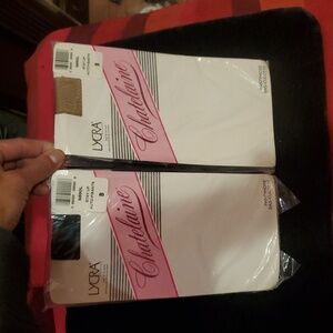 2 Pairs of Chatelaine Pantyhose SIZE SMALL/MEDIUM